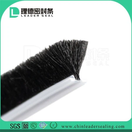 Extrusiv rygg Weatherstrip